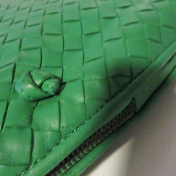 BOTTEGA VENETA  Nappa Intrecciato Nodini Crossbody bag - Picture 11 of 16